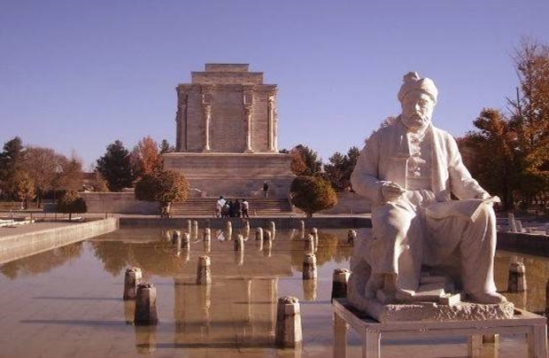 زندگینامه ی حکیم ابوالقاسم فردوسی