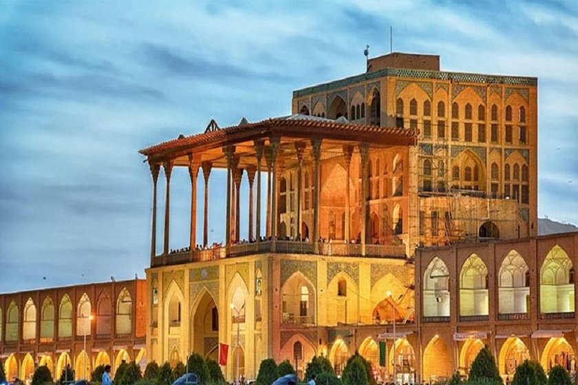 Getting to know beautiful Iran: Part 4: Aali Qapu mansion of Isfahan